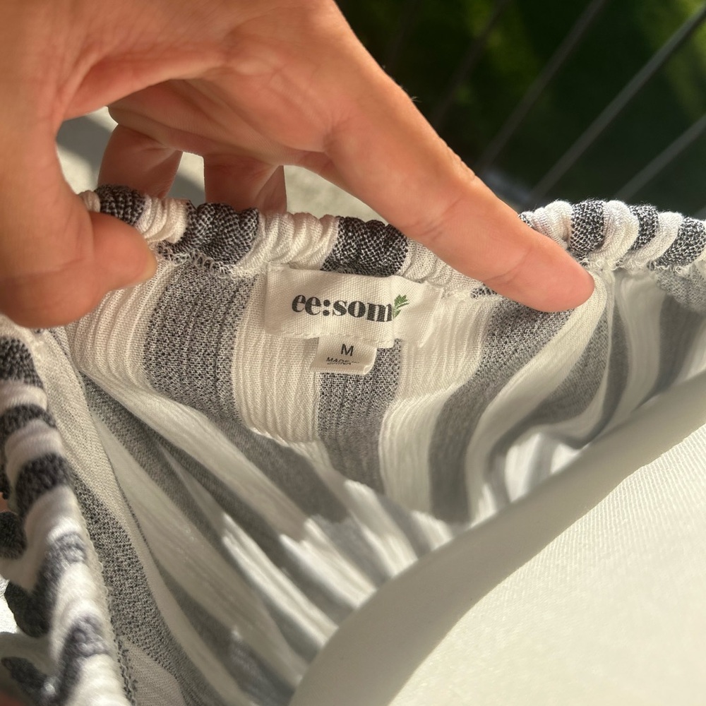Women's Eesome Grey and White Asymmetrical Wrap Sundress - Picture 4 of 4